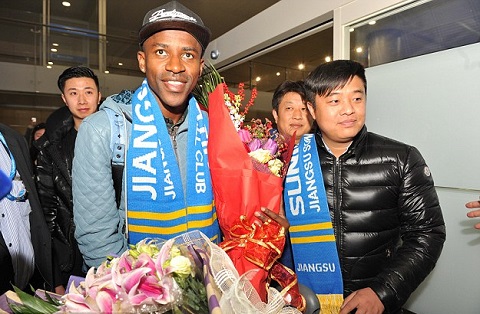 Ramires được đón tiếp nồng nhiệt