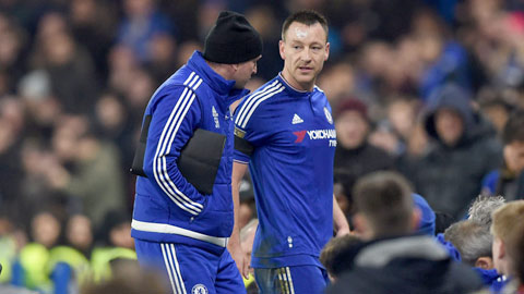 Chelsea tái mặt vì chấn thương của Terry