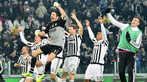 Juventus & cuộc đổi ngôi cuối cùng