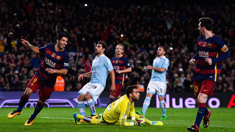Niềm vui của Suarez sau khi ghi bàn vào lưới Celta Vigo