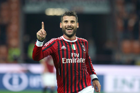 Antonio Nocerino được AC Milan giải thoát