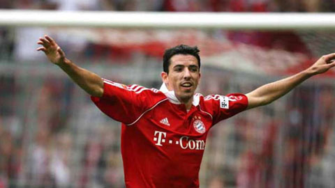 Roy Maakay ghi bàn nhanh nhất tại Champions League với 10 giây 12, trong trận Bayern vs Real ngày 7/3/2007