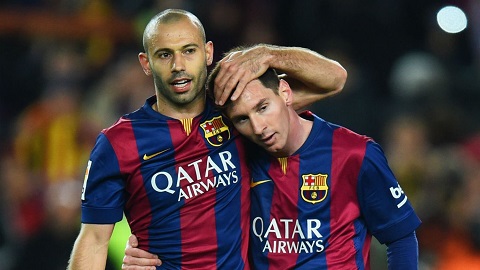 CĐV Barca yêu cầu Messi nhường quyền đá penalty cho Mascherano