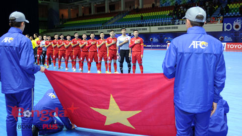 Đội tuyển Việt Nam góp mặt ở vòng tứ kết với tư cách nhì bảng C, sau 2 trận thắng và 1 trận thua.