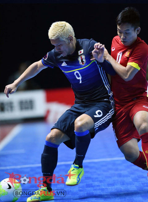 Hy vọng đánh bại Nhật Bản của Futsal Việt Nam một lần nữa bị đặt trong thử thách. Morioka Kaoru lập công cho Nhật Bản khi hiệp phụ mới chỉ trôi qua được 2 phút.