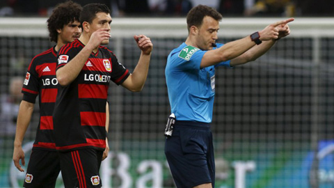 Dortmund hạ Leverkusen 1-0 trong trận cầu hiếm gặp