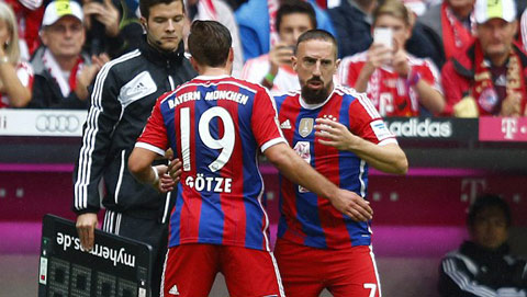 Franck Ribery - Mario Goetze: Kẻ thăng hoa, người chìm nghỉm