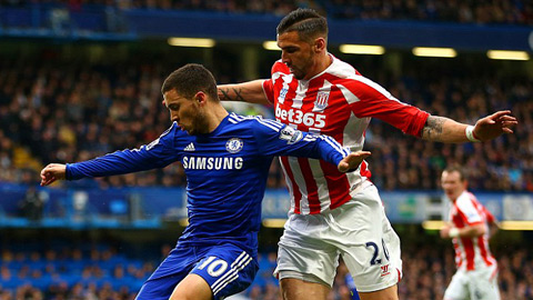 Đội hình dự kiến Chelsea vs Stoke: Bay trên đôi cánh Hazard