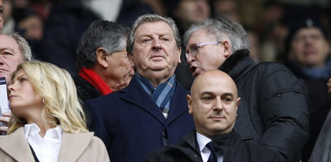 Trên khán đài, HLV trưởng ĐT Anh, Roy Hodgson đã có mặt để 