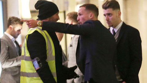 Cầu thủ Leicester bị phân biệt đối xử ở hộp đêm