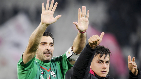 Buffon giữ sạch lưới 10 trận liên tiếp ở Serie A: 926 phút siêu phàm