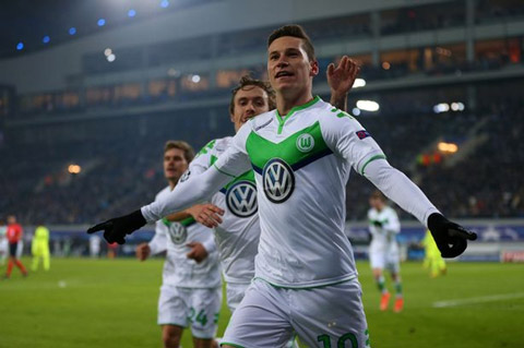 Sự xuât sắc của Draxler đã đưa Wolfsburg lần đầu tiên có mặt tại tứ kết Champions League