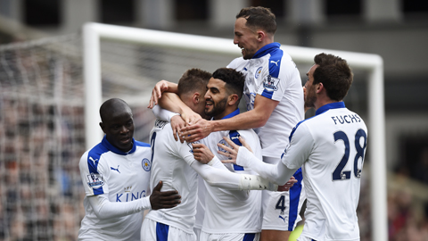 Crystal Palace 0-1 Leicester: Thêm một bước tới ngai vàng