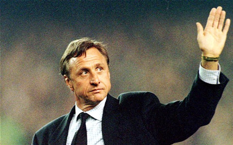 Cruyff là cầu thủ duy nhất nhận giải Cầu thủ châu Âu xuất sắc nhất thế kỉ