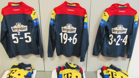 ĐT Romania ra mắt bộ áo đấu kỳ dị chưa từng có