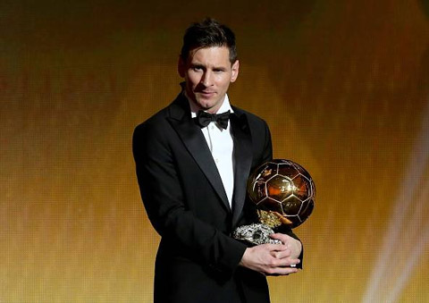 Messi hiện là cầu thủ giành nhiều Quả bóng Vàng nhất với 5 lần