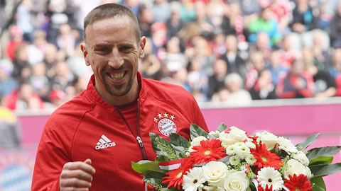 Vòng 28 Bundesliga: Chiến thắng của Ribery