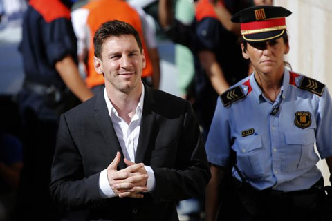 Messi thêm một lần nữa dính cáo buộc trốn thuế