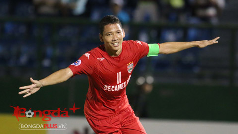 B.Bình Dương thắng ngược đội bóng Hàn Quốc ở AFC Champions League