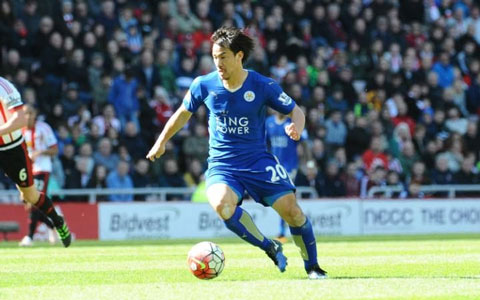 Okazaki đang hướng tới chức vô địch Ngoại hạng Anh cùng Leicester