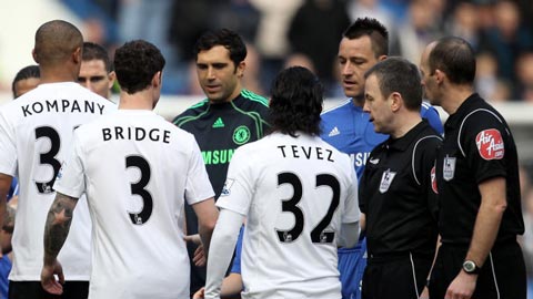 Trận cầu kinh điển: Chelsea thua thảm Man City, Bridge báo thù Terry