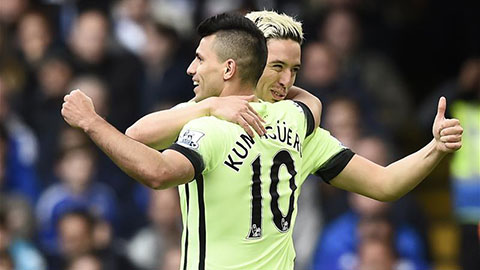 Aguero lập hat-trick giúp Man City nhấn chìm Chelsea