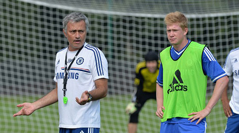 Mourinho đối xử thiếu công bằng với De Bruyne ở Chelsea