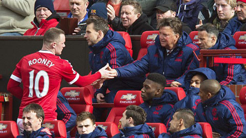 Van Gaal không chấp cơn giận của Rooney