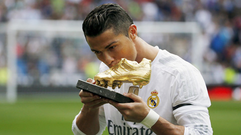 Ronaldo dẫn đầu cuộc đua Chiếc giày vàng châu Âu 2016