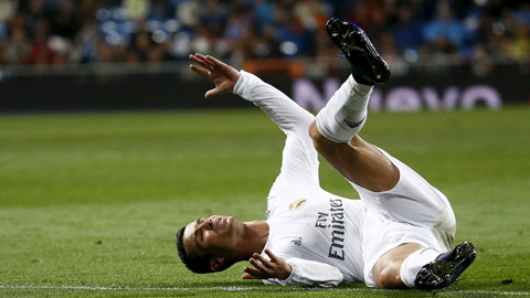 Man City nín thở chờ tin chấn thương của Ronaldo