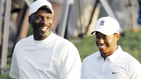 Tiger Woods được huyền thoại Jordan chỉ cách... “cưa gái”