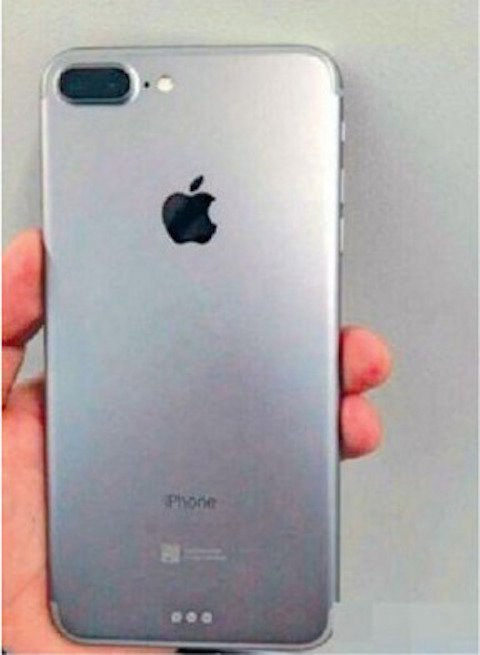 Hình ảnh mẫu iPhone 7 Plus sở hữu camera kép đã rò rỉ trước đó