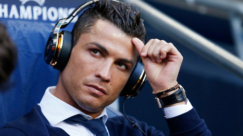 Ronaldo phải viện trợ bác sỹ tư để kịp gặp Man City