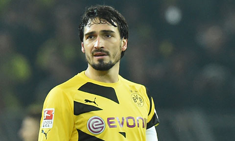 Hummels muốn chuyển tới Bayern thi đấu