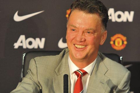 Van Gaal chia sẻ HLV hiện tại không phải làm gì vẫn có lương