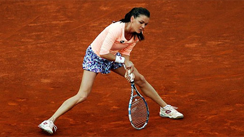 Tin tennis 2/5: Radwanska và Kerber dừng bước ngay ở vòng 1 Madrid Open