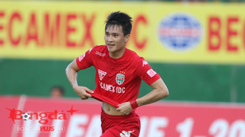 Công Vinh, Hoàng Thịnh tỏa sáng trong top 5 bàn thắng đẹp nhất vòng 9 V.League