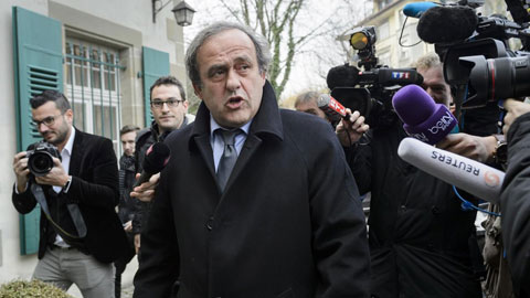 Platini tuyên bố từ chức chủ tịch UEFA