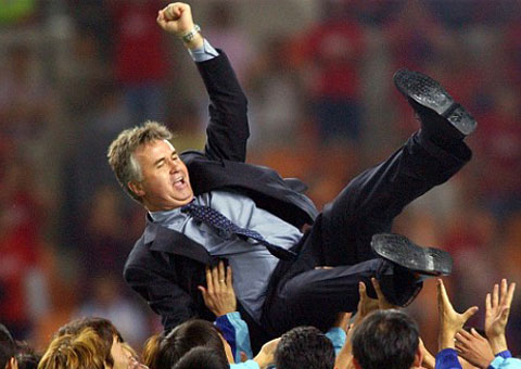 Hiddink từng đưa Hàn Quốc vào top 4 World Cup 2002 