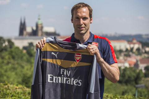 Tài năng của Cech đã giúp Arsenal cải thiện hàng thủ