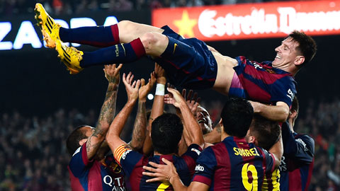 Chờ 'Vua chung kết' Messi lên tiếng ở trận cầu quyết định với Granada