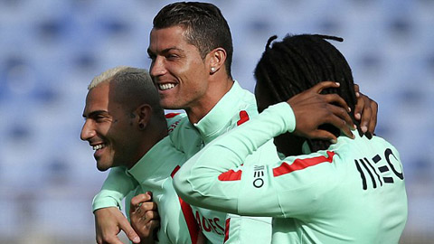 ĐT Bồ Đào Nha chốt danh sách dự EURO 2016: Ronaldo và làn gió trẻ