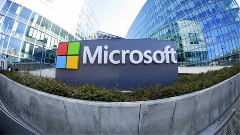 Microsoft bán nhà máy Nokia ở Việt Nam cho Foxconn