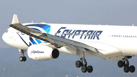 Pháp thắt chặt an ninh sau vụ máy bay EgyptAir mất tích bí ẩn