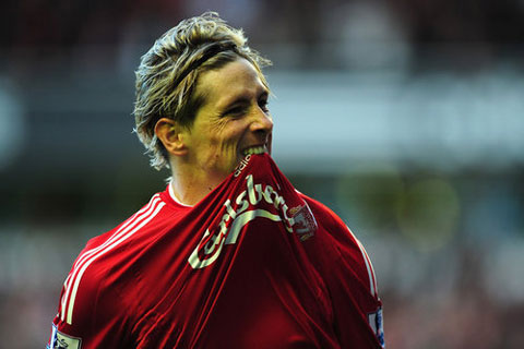 Với lòng tự trọng của một cầu thủ trưởng thành từ Atletico, Fernando Torres luôn lắc đầu với Real