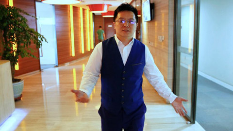 Tony là mẫu người giàu tham vọng
