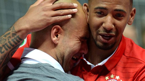 Pep chia tay Bayern: Nước mắt của người không cảm xúc