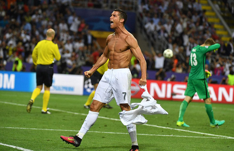 Trước đó, Ronaldo có pha đá phạt 11m quyết định chiến thắng cho Real