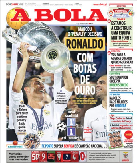 Tờ Abola (Bồ Đào Nha) ngợi khen hết mực cầu thủ con cưng Ronaldo. Họ đặt dòng tít: 