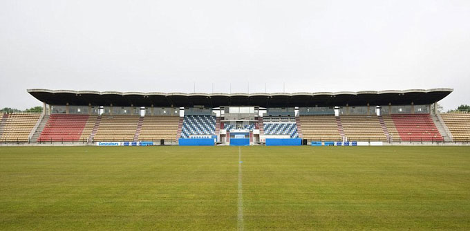 Sân tập của ĐT CH Czech là Stade de la Vallee du Cher, cũng là sân đấu của đội hạng nhì Pháp Tours